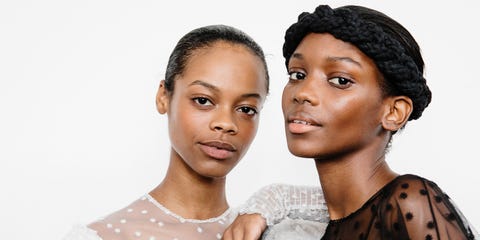 Hair, White, Face, Skin, Black, People, Hairstyle, Beauty, Head, Eyebrow, Hair, White, Face, Skin, Black, People, Hairstyle, Beauty, Head, Eyebrow,
