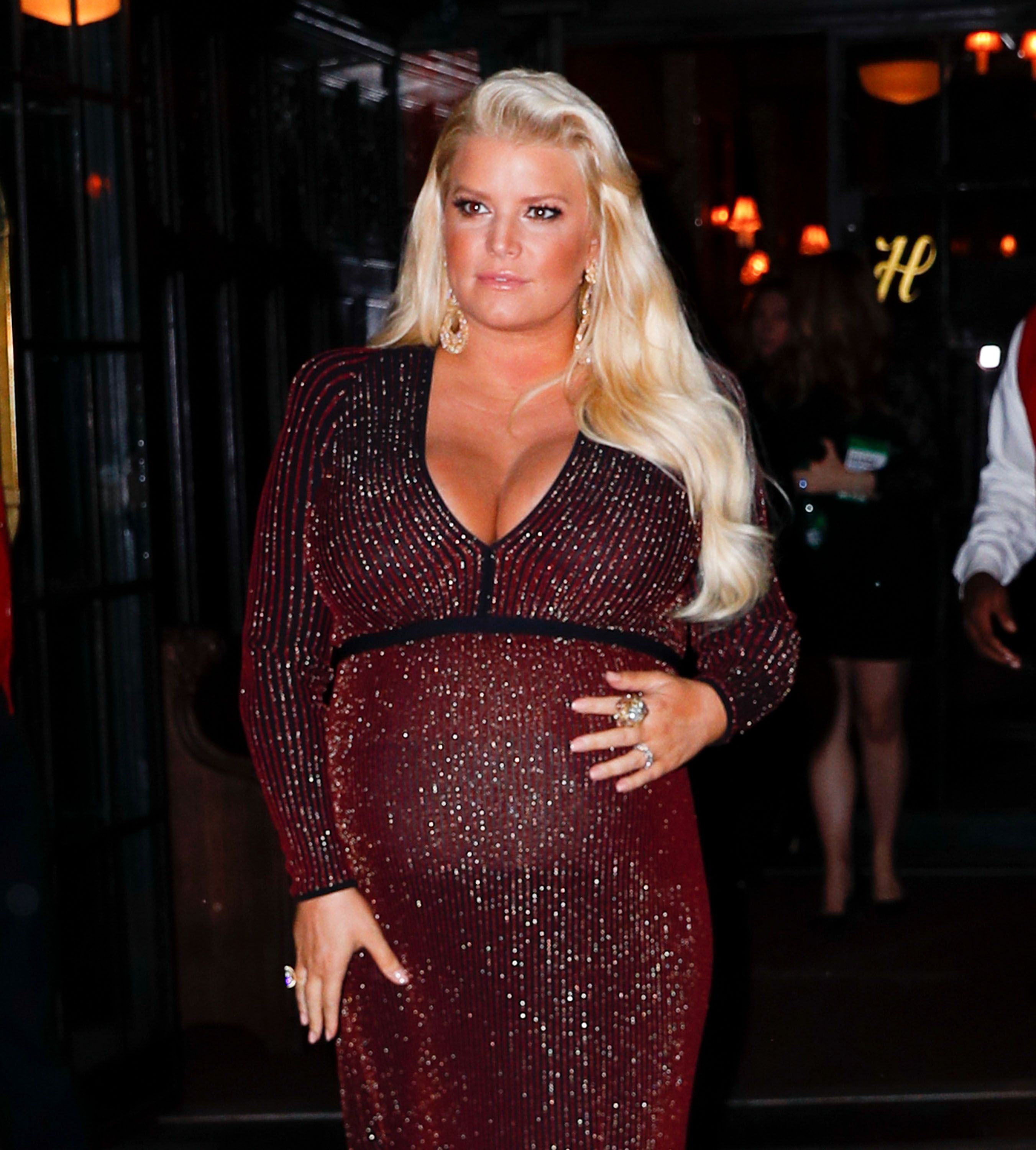 Jessica Simpson Shares First Photo Of Her Baby Girl