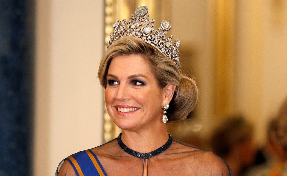 Queen Maxima Wore the Stuart Tiara to the State Dinner at Buckingham ...