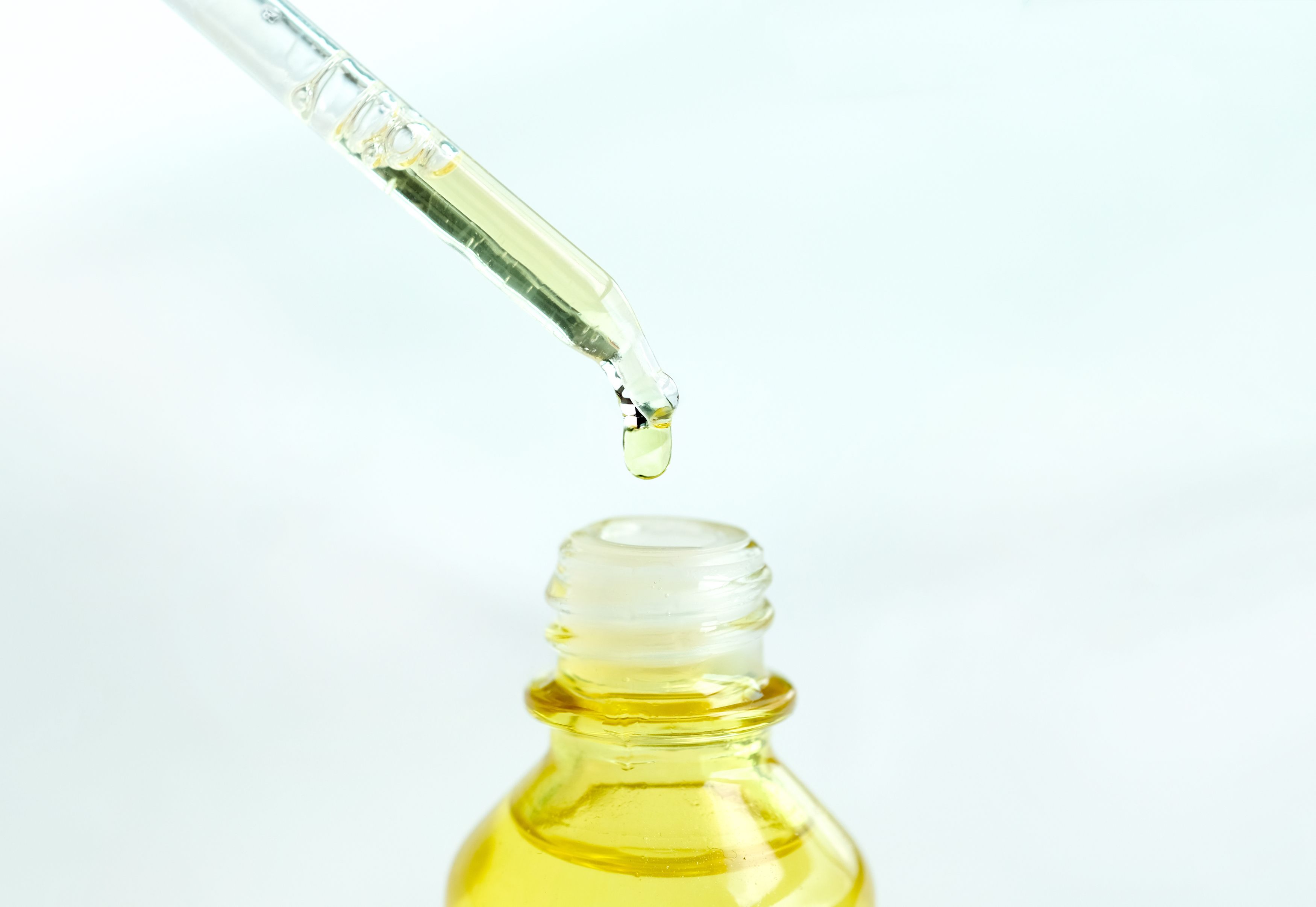 Vitamin E Oil Benefits For Skin - Vitamin E Oil Uses