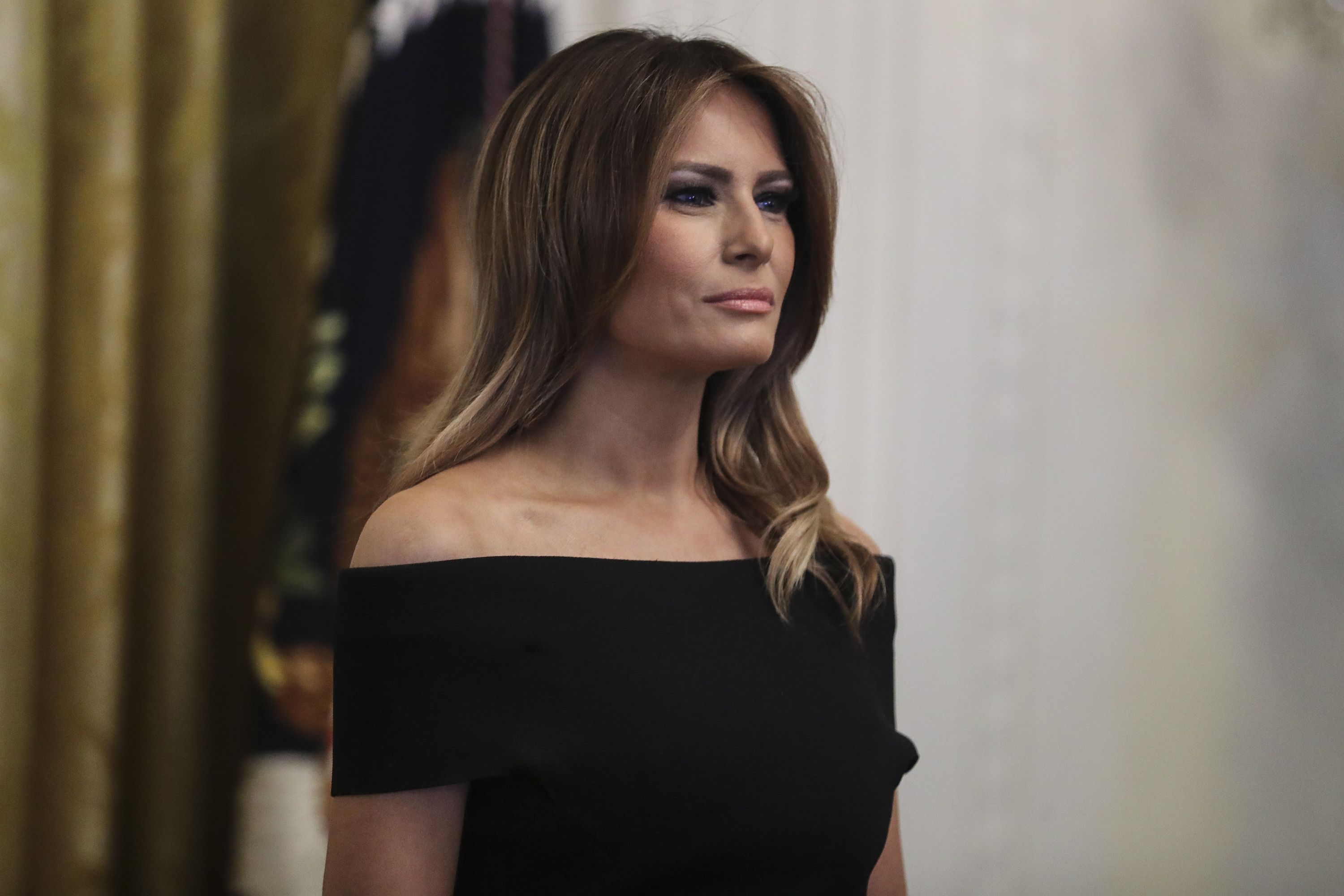 L Abito Nero Di Melania Trump Infelice A Natale