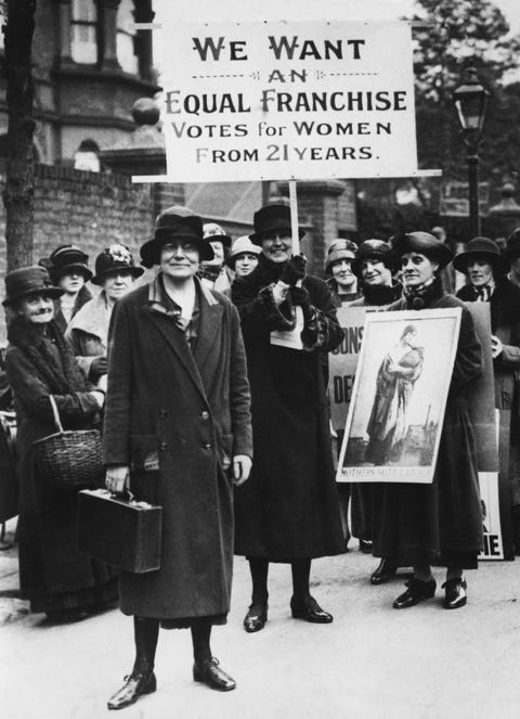 Resultado de imagen de mujeres manifestándose por derecho al voto, londres, 12 de abril de 1906