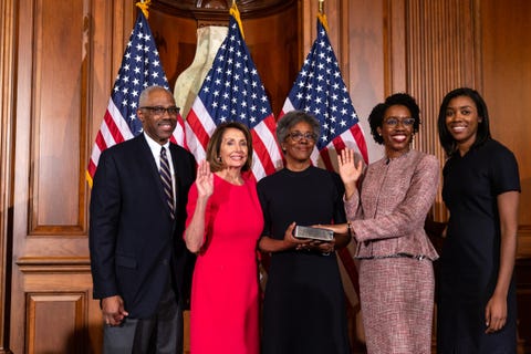 25 Powerful Photos From the 116th Congressional Swearing-In Ceremony