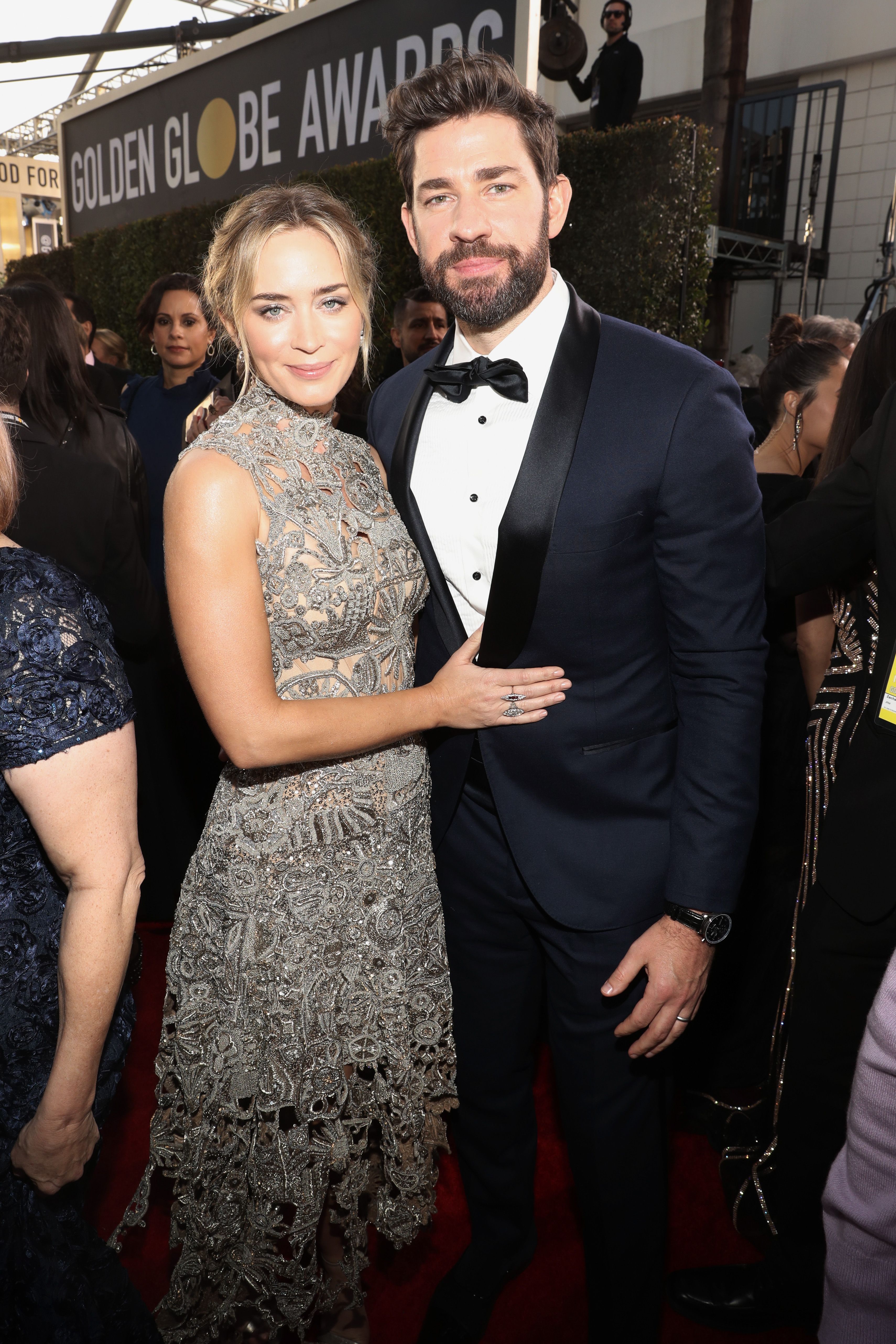 emily blunt golden globes 2019 dress