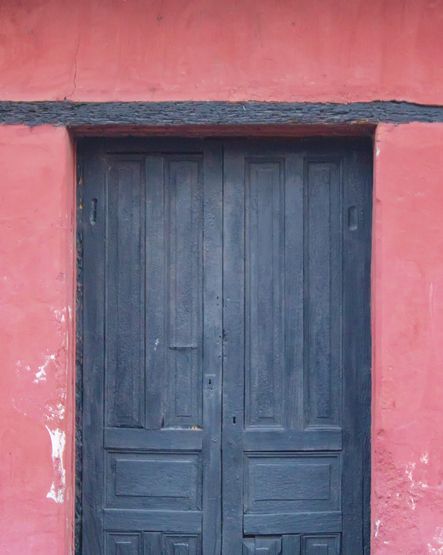 These Colorful Front Doors From Around The World Will Inspire You To