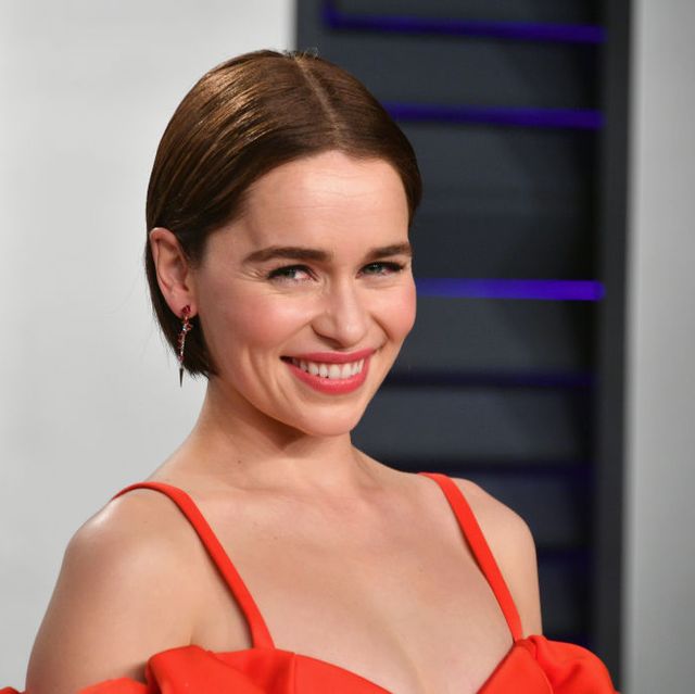 Emilia Clarke Thanks Health Workers After 2 Brain Aneurysms