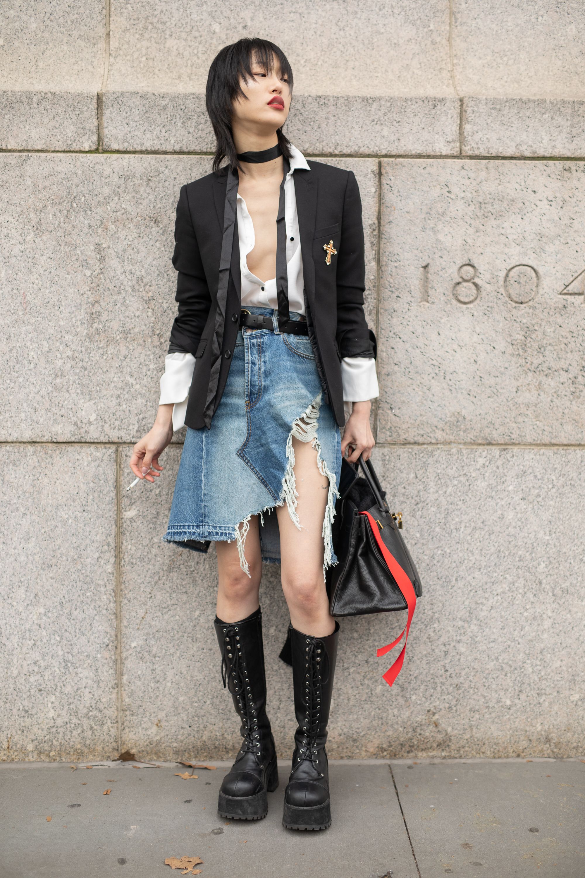 black denim skirt ideas