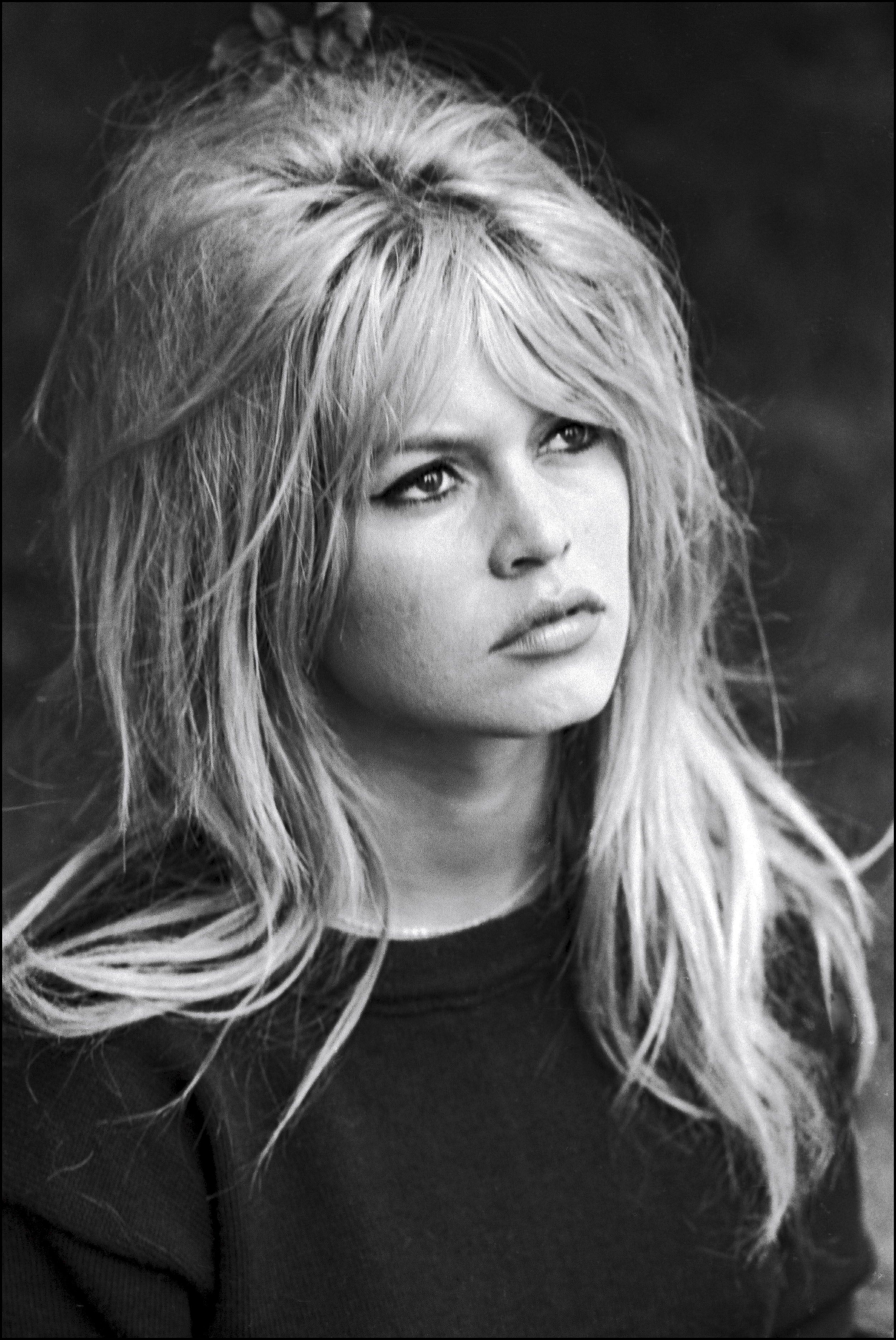 Bridgit Bardot Hair Cut Wavy Haircut