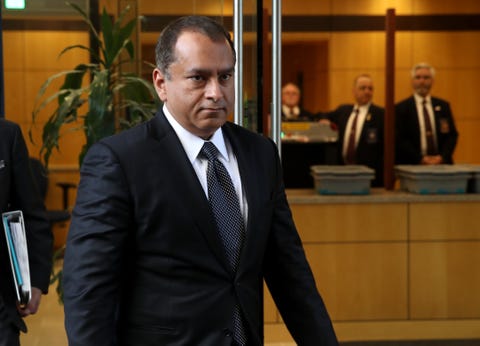 Theranos Founder Elizabeth Holmes Appears In Court For Status Hearing san jose, california april 22 former theranos coo ramesh balwani leaves the robert f peckham us federal court on april 22, 2019 in san jose, california former theranos ceo elizabeth holmes and former coo ramesh balwani appeared in federal court for a status hearing both are facing charges of conspiracy and wire fraud for allegedly engaging in a multimillion dollar scheme to defraud investors with the theranos blood testing lab services photo by justin sullivangetty images