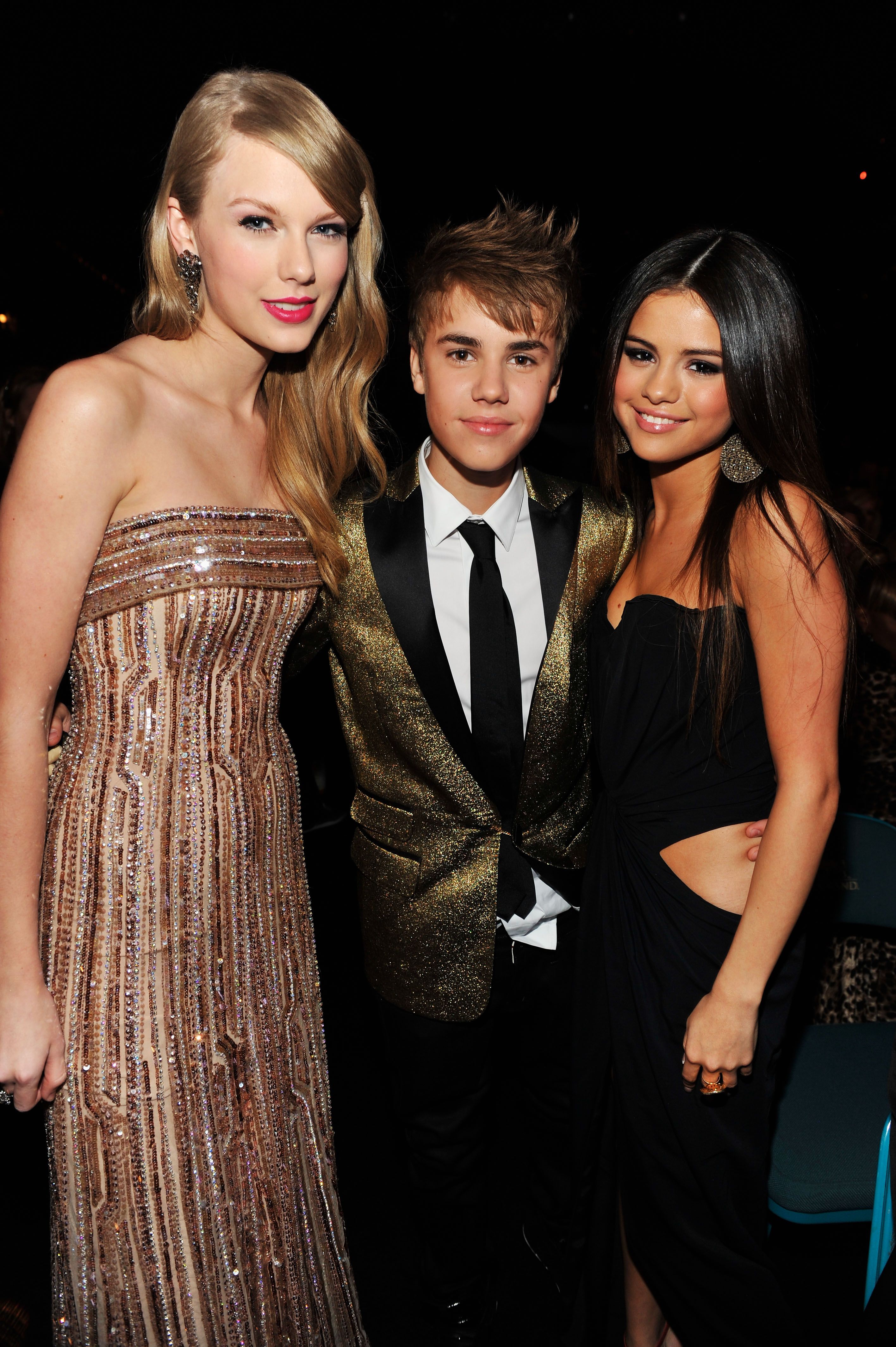Taylor Swift Confirms Justin Bieber Cheated On Selena Gomez photo picture