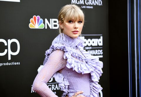 Taylor Swifts Billboard Music Awards Dress