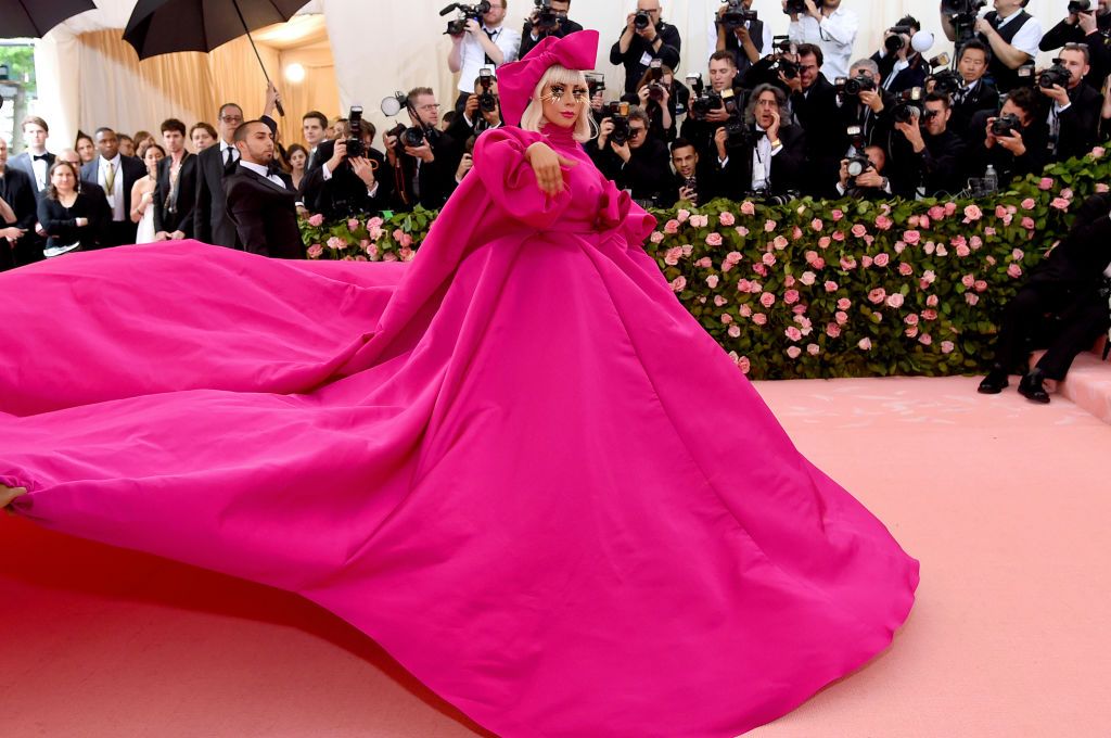 lady gaga in pink dress