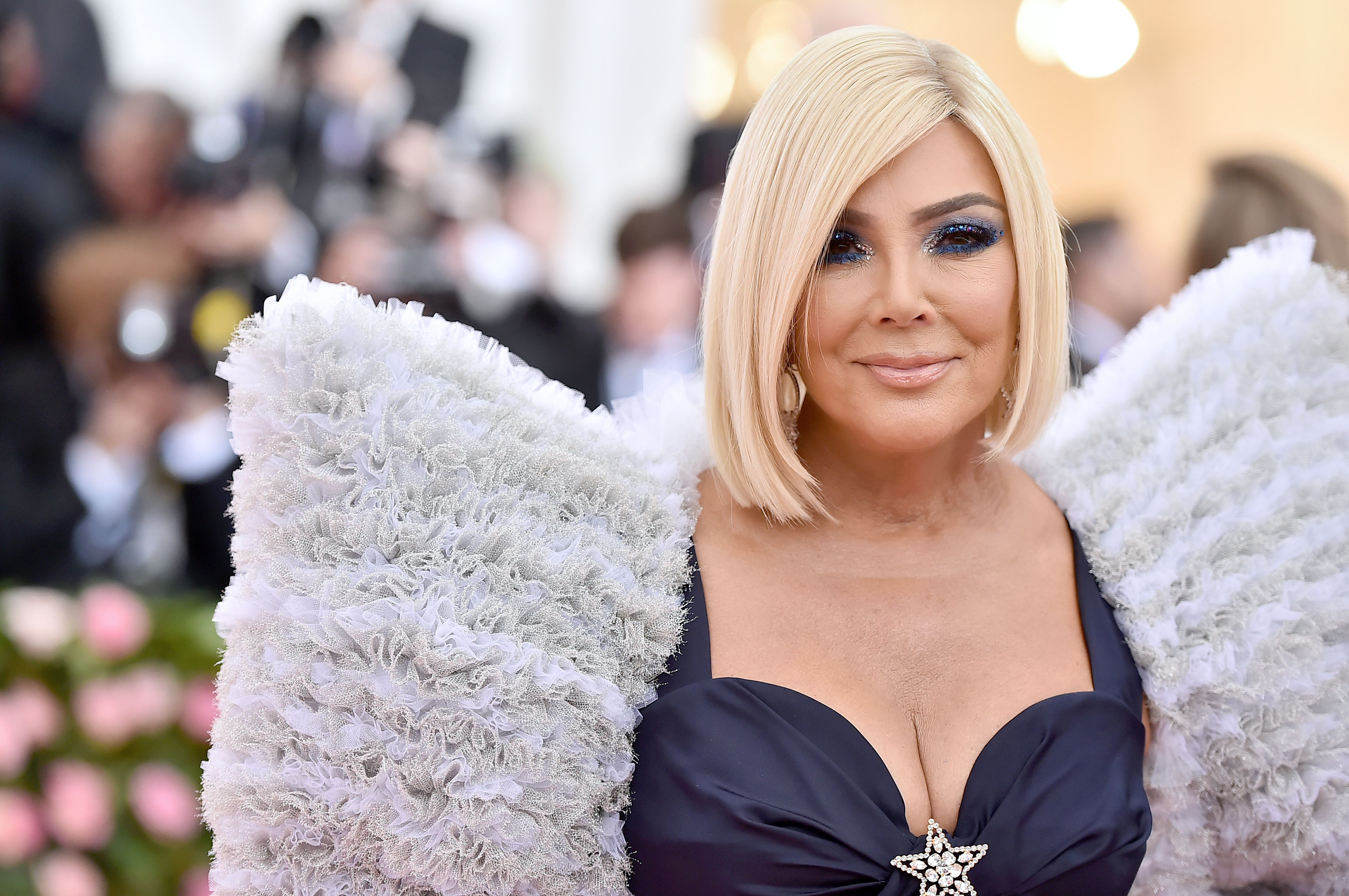 Flipboard Kris Jenner Debuted A Hot New Look At The 2019 Met Gala