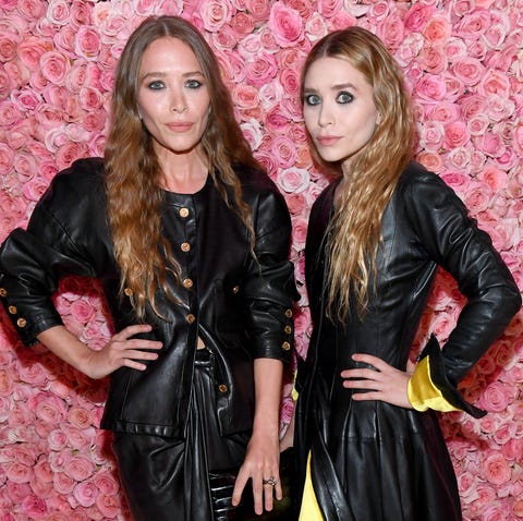 Elizabeth Olsen Everything To Know About The Wandavision Star S Siblings Elizabeth Olsen Everything To Know About The Wandavision Star S Siblings