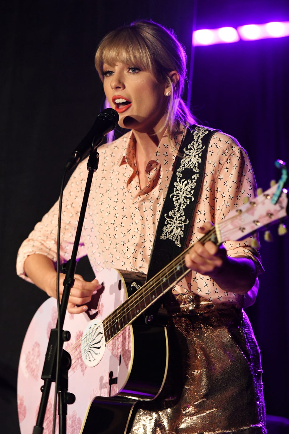 Watch Taylor Swift’s Surprise Performance at Stonewall to Celebrate Pride Month
