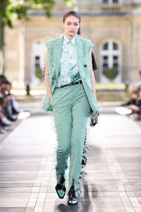 Berluti : Runway - Paris Fashion Week - Menswear Spring/Summer 2020