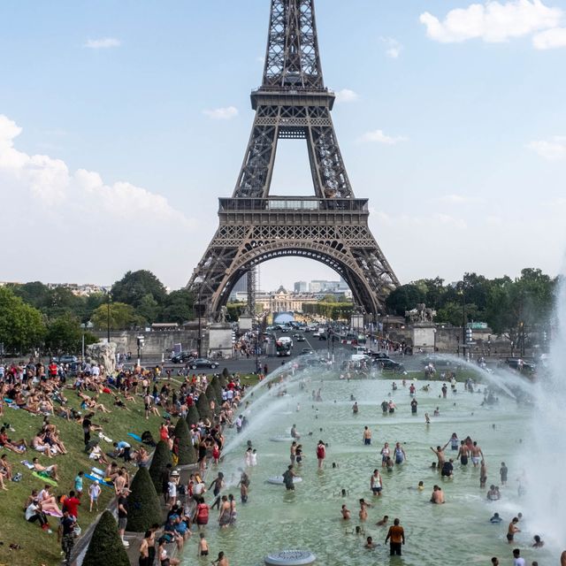 Historic Heat Wave Day In Paris
