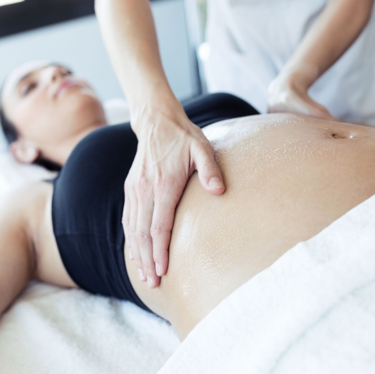 Where Not to Massage a Pregnant Woman: Areas to Avoid