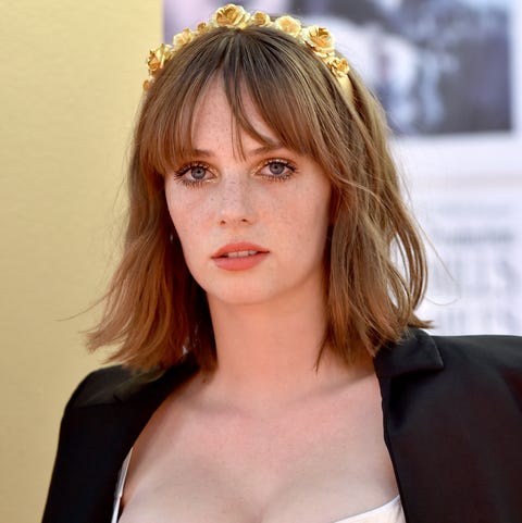 maya hawke bloemenkroon