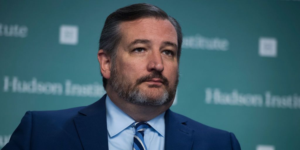 Ted Cruz Tried to Troll Beto O'Rourke on Climate Change and, Of Course, Failed Massively - Esquire.com