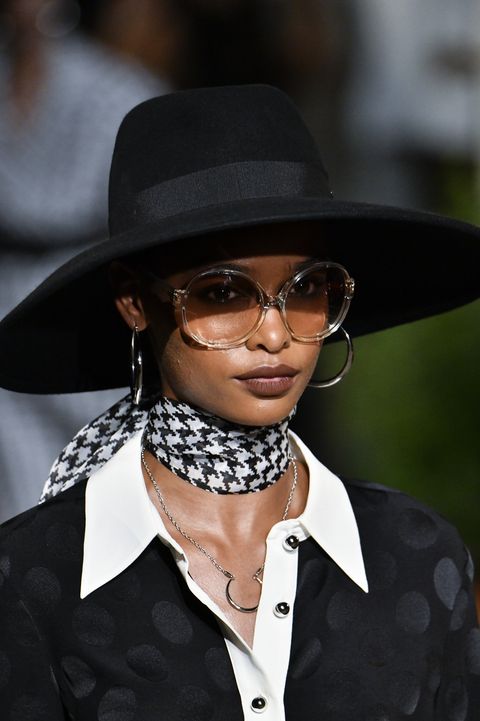 All the Hottest Sunglasses, Jewelry, and Accessories Trends Seen at NYFW