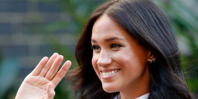 Meghan Markle Smiles In Never-Before-Seen Picture At A Soup Kitchen Ahead Of Christmas