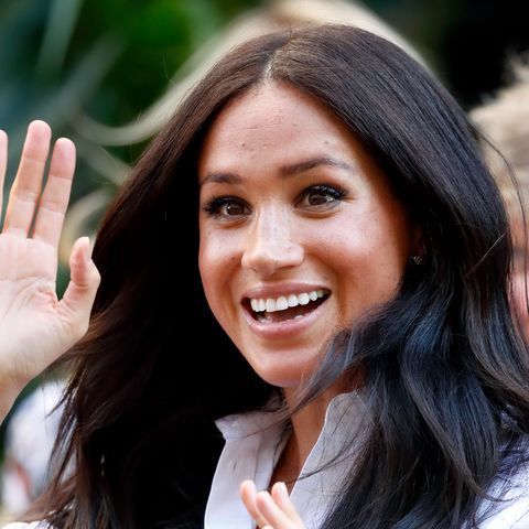 Meghan Markle had to leave her Smart Set collection launch to feed baby ...