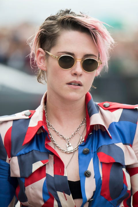 Kristen Stewart's Hair Is Pastel Pink Now and She Looks Stunning