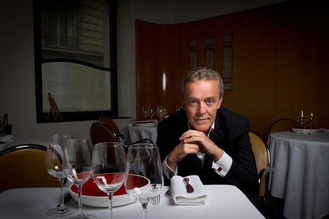 Alain Passard en su restaurante, L'Arpège, en París