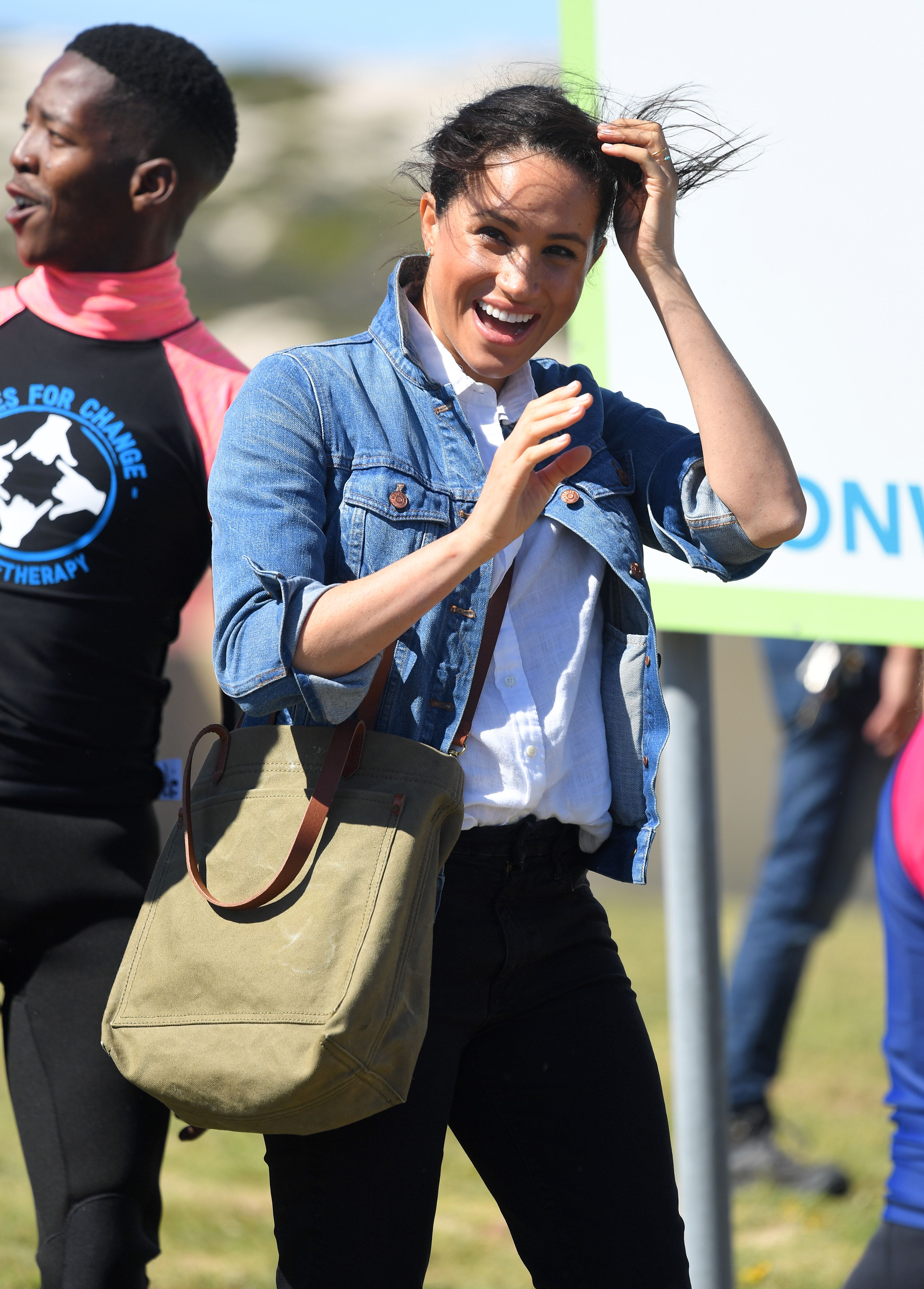 meghan markle tote bag everlane