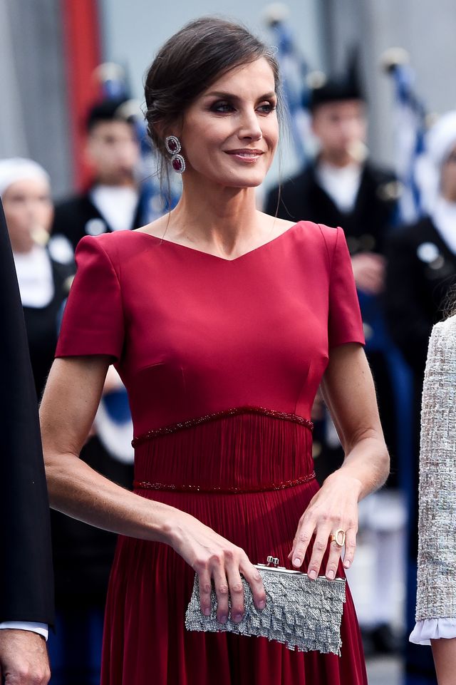 oviedo, spain   october 18 queen letizia of spain arrives to the campoamor theatre ahead of the princesa de asturias awards ceremony 2019 on october 18, 2019 in oviedo, spain photo by juan manuel serrano arcegetty images