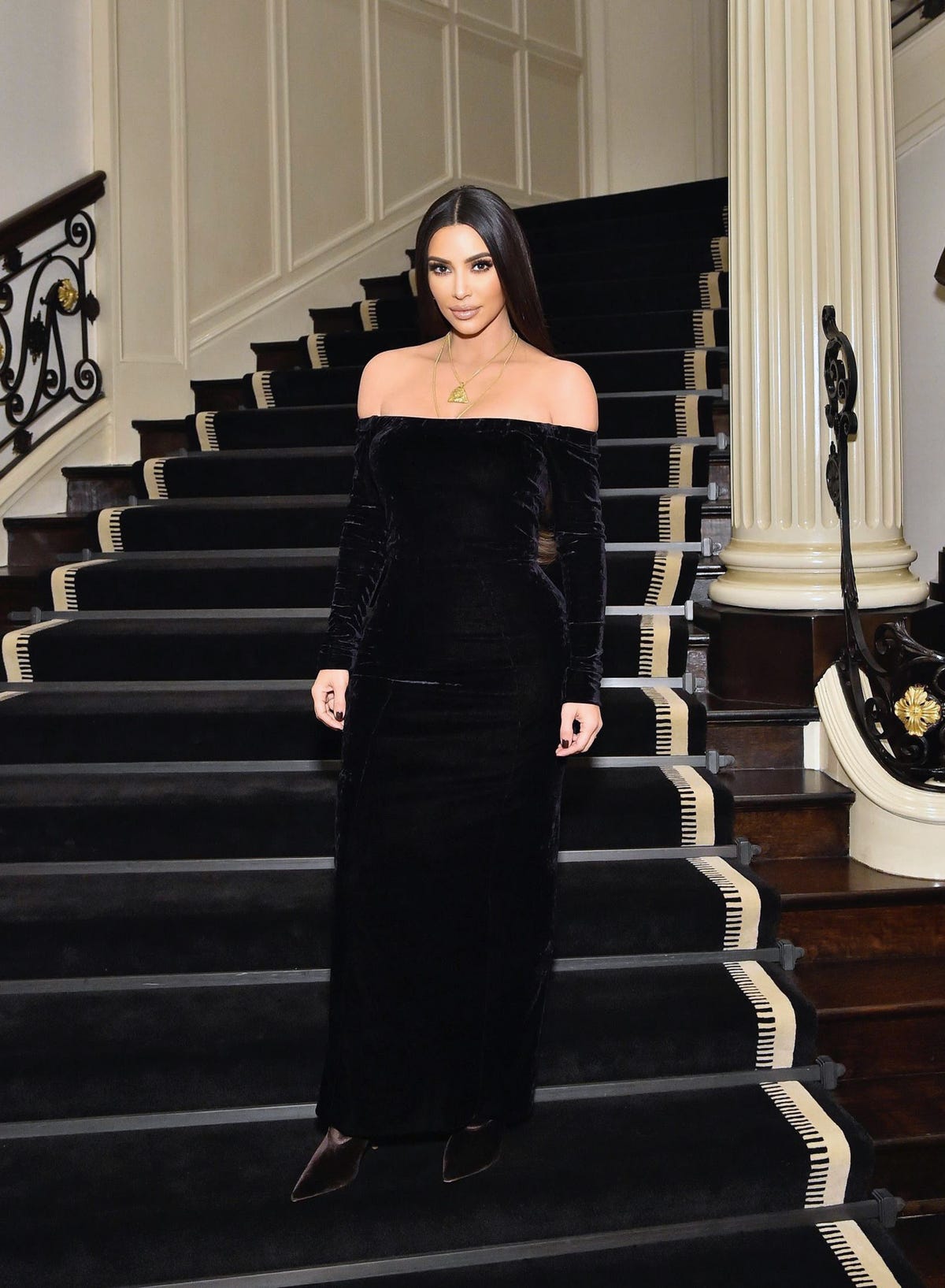 Kim Kardashian's white Christmas decorations have confused fans