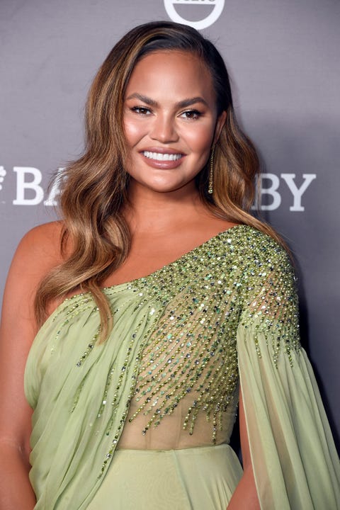 culver city, california november 09 chrissy teigen attends the 2019 baby2baby gala presented by paul mitchell at 3labs on november 09, 2019 in culver city, california photo by frazer harrisongetty images