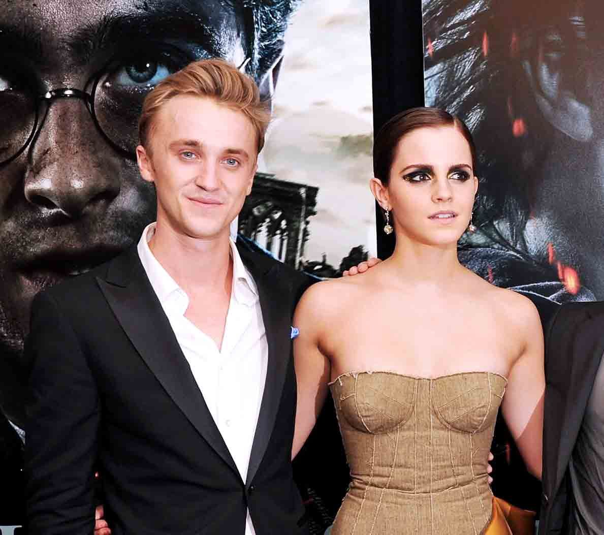 Emma Watson Porn Caption Teacher - Emma Watson and Tom Felton's 'Harry Potter' Reunion Is Too Cute