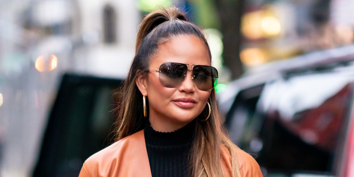 Chrissy Teigen Just Exposed The Fact That Airports Have A Whole Other 