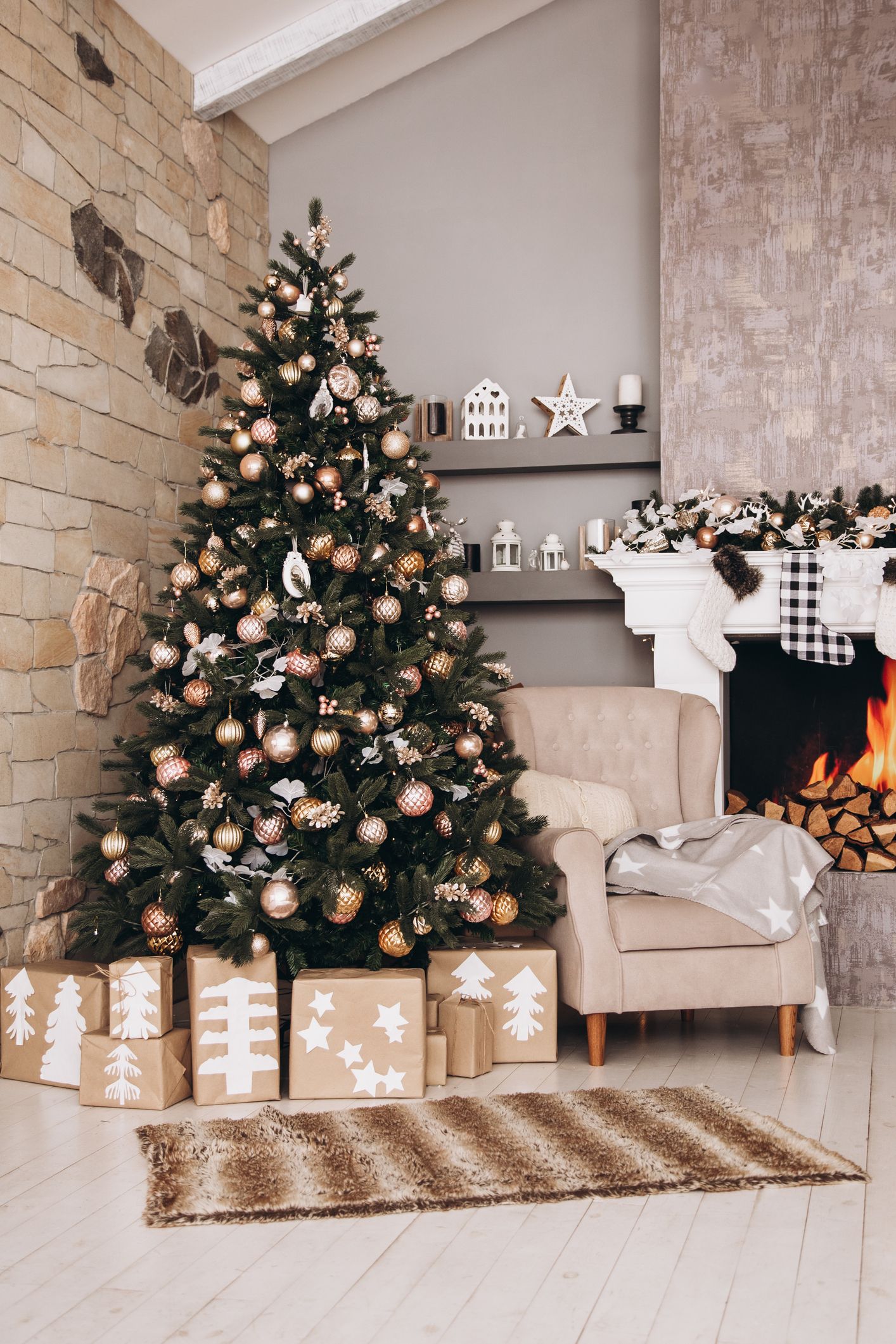 60+ Stunning Christmas Tree Ideas - Best Christmas Tree Decorations