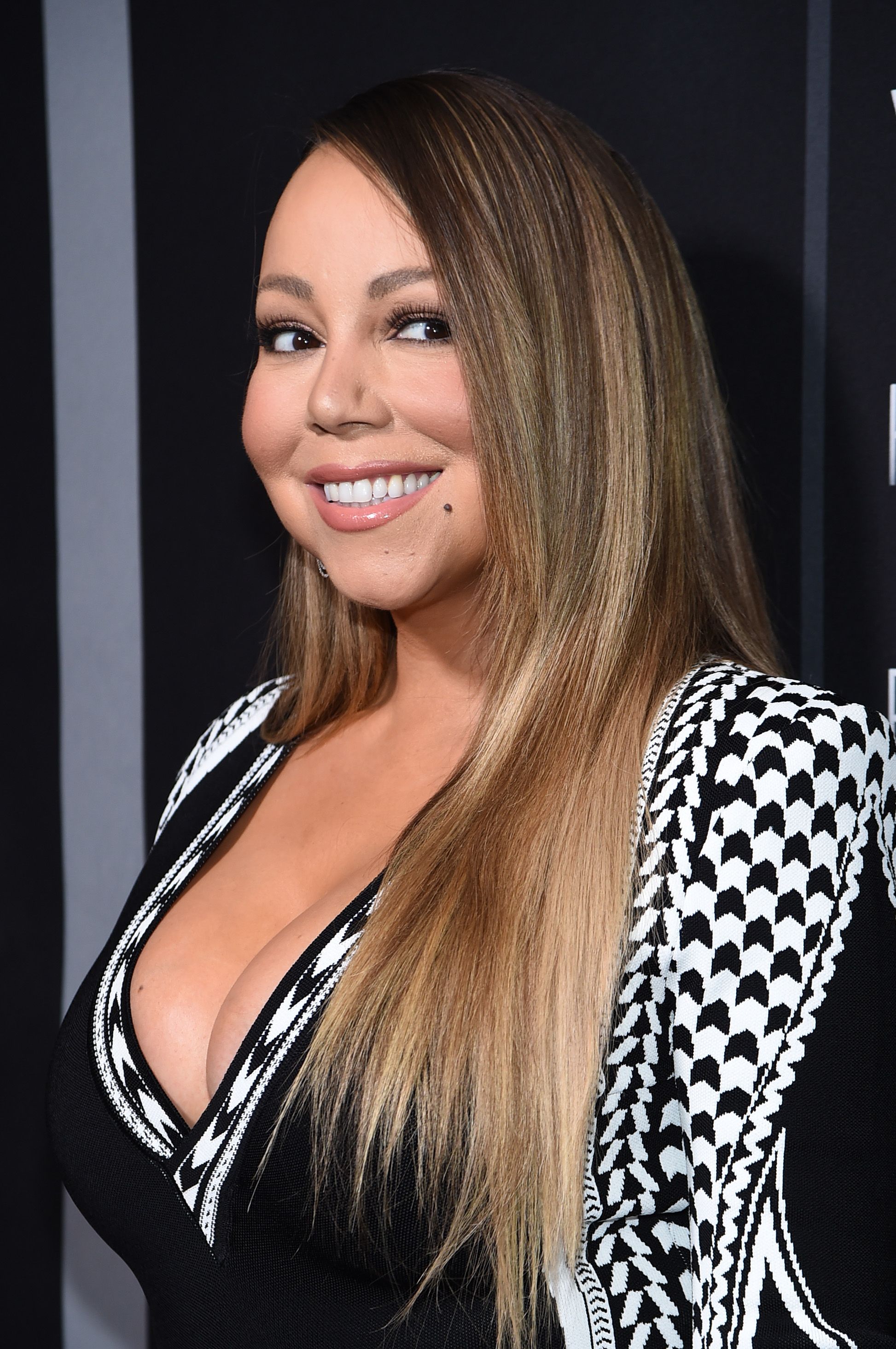 Mariah Carey S Viral Tweet About Marie Curie Broke The Internet