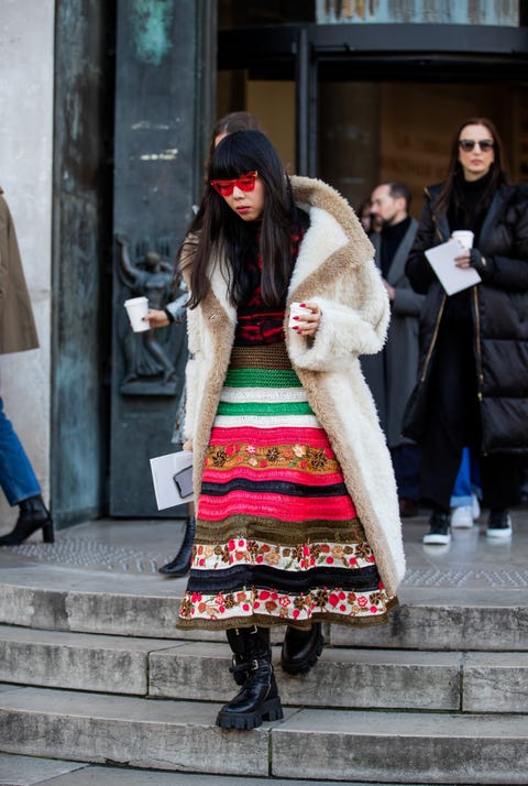 Street Style  - Paris Fashion Week - Haute Couture Spring/Summer 2020 : Day One