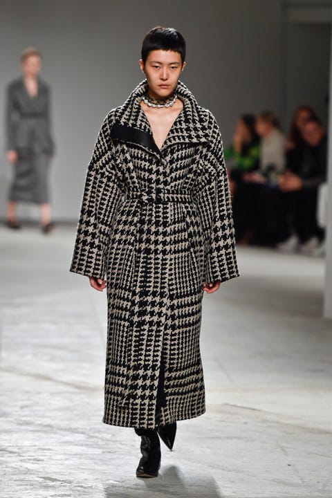 Best Looks at Milan Fashion Week Fall-Winter 2020 - Gucci, Alberta ...