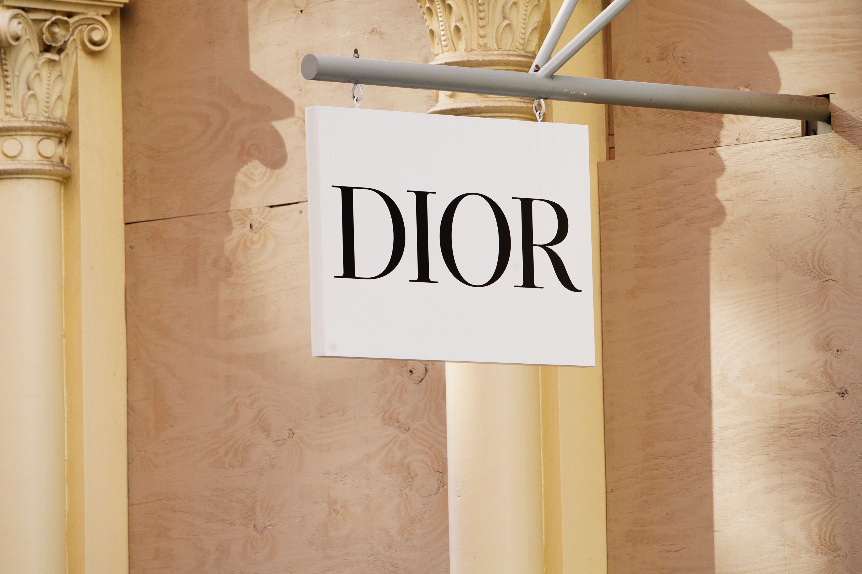Dior Medical Face Masks Coronavirus Dior Converts Factory For