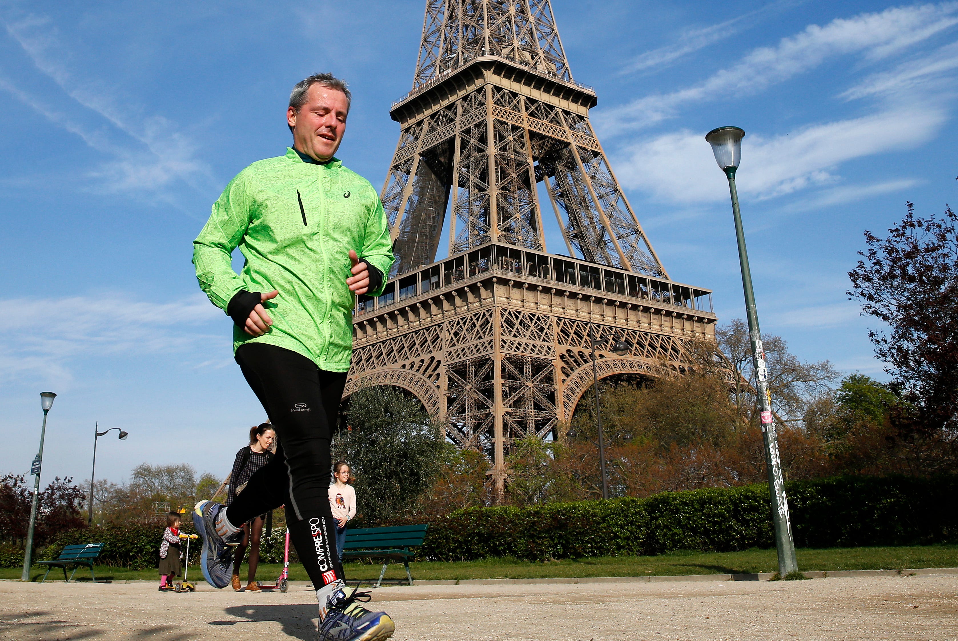 Paris Authorities Have Banned Daytime Outdoor Exercise