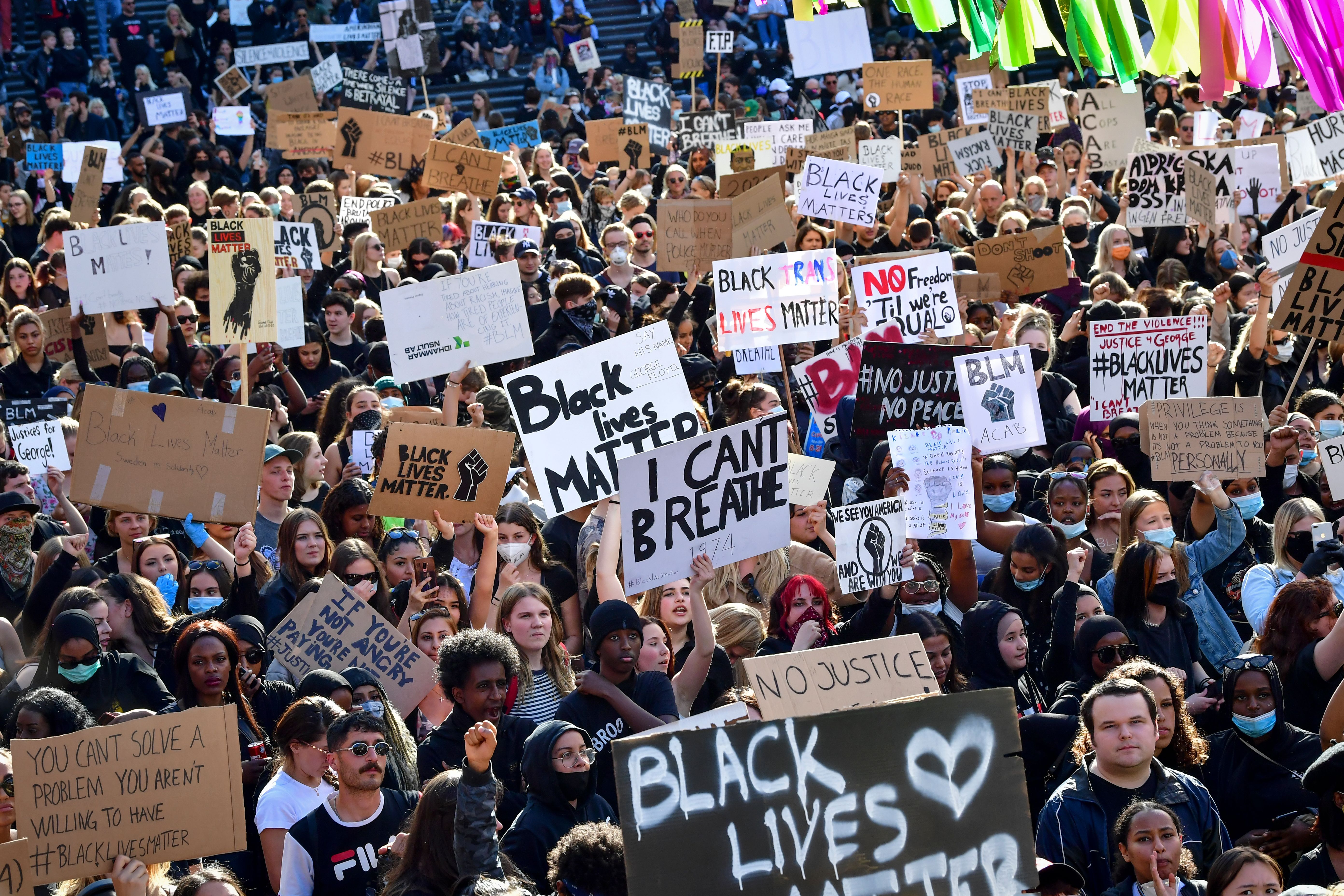 Black Lives Matterのデモは世界をどう変えた ハーパーズ バザー Harper S Bazaar 公式
