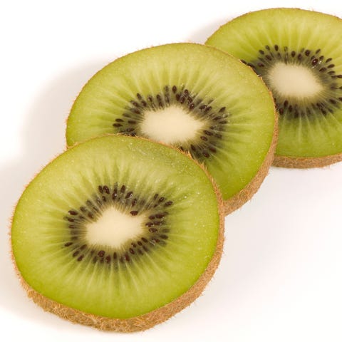 Slices of kiwi fruit