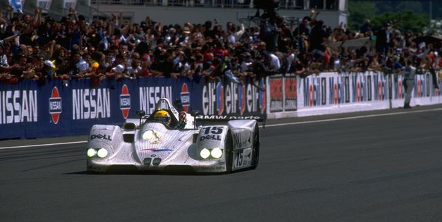 12 13 jun 1999  winklehock, martini and dalmas drivers of the bmw v12 lmr team car in action during the le mans 24 hour race held at the circuit de la sarthe in france  the bmw v12 lmr team car finished in first place overall  \ mandatory credit ker robertson allsport