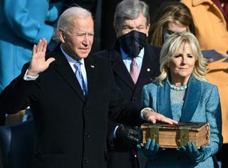 Featured image of post Joe Biden Inauguration Inauguration Day 2021 Meme : Joe biden has been inaugurated as the 46th president of the united states.