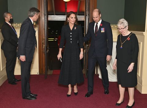 mcc0102568 El Príncipe de Gales, la Duquesa de Cornualles y los miembros de la familia real llegan al Albert Hall para el Festival de la Legión Británica para conmemorar el Jove Pugh Telegraph