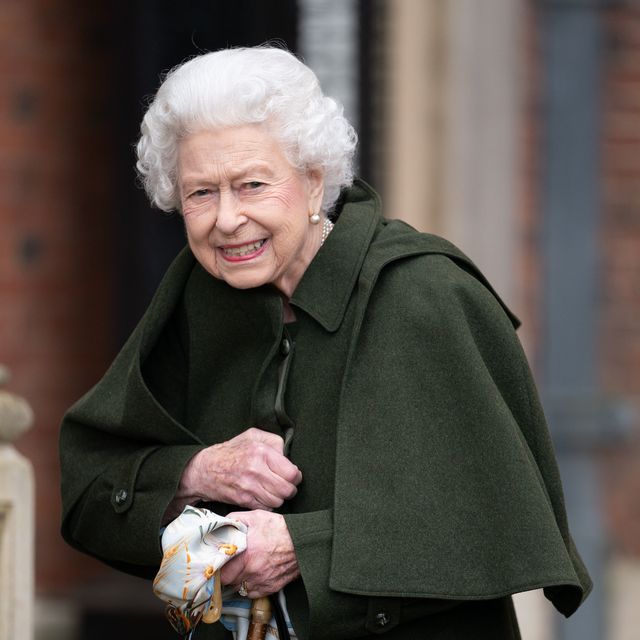 the queen limits jubilee events after covid battle