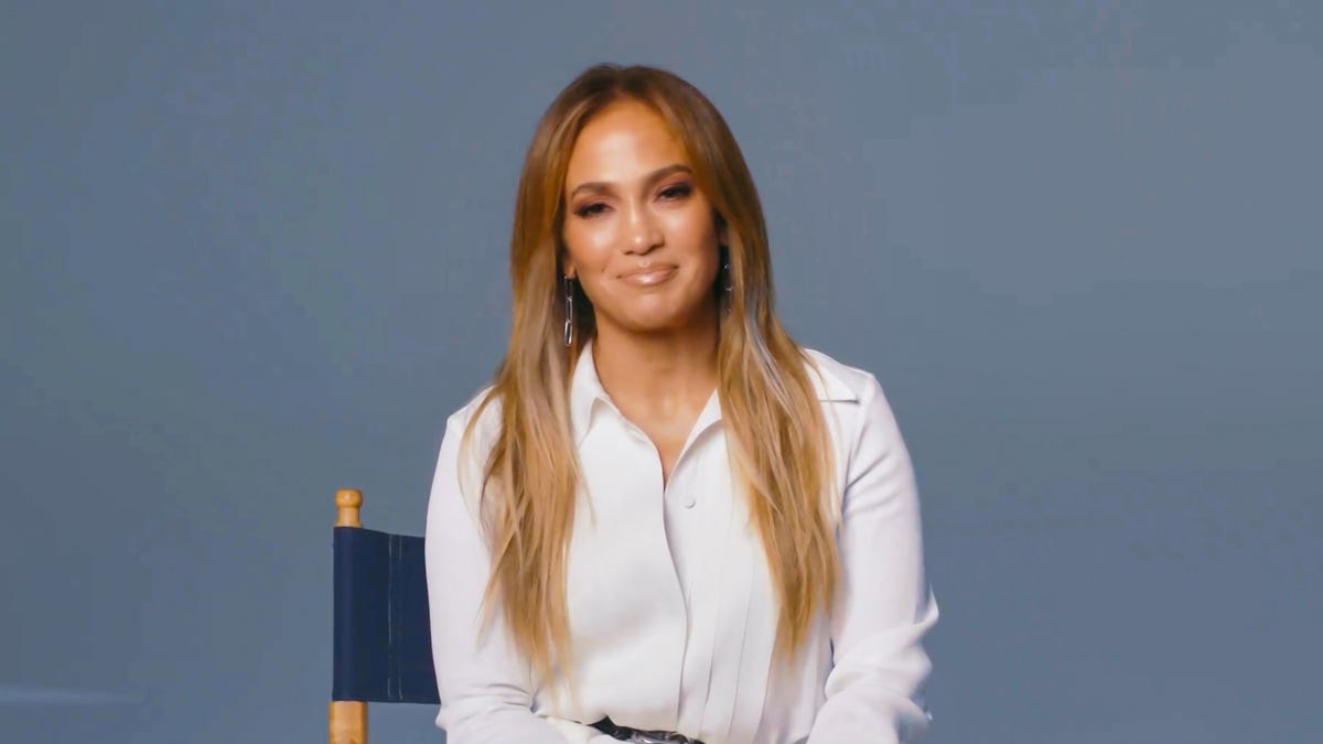 See Jennifer Lopez’s Morning Skincare Routine on Instagram