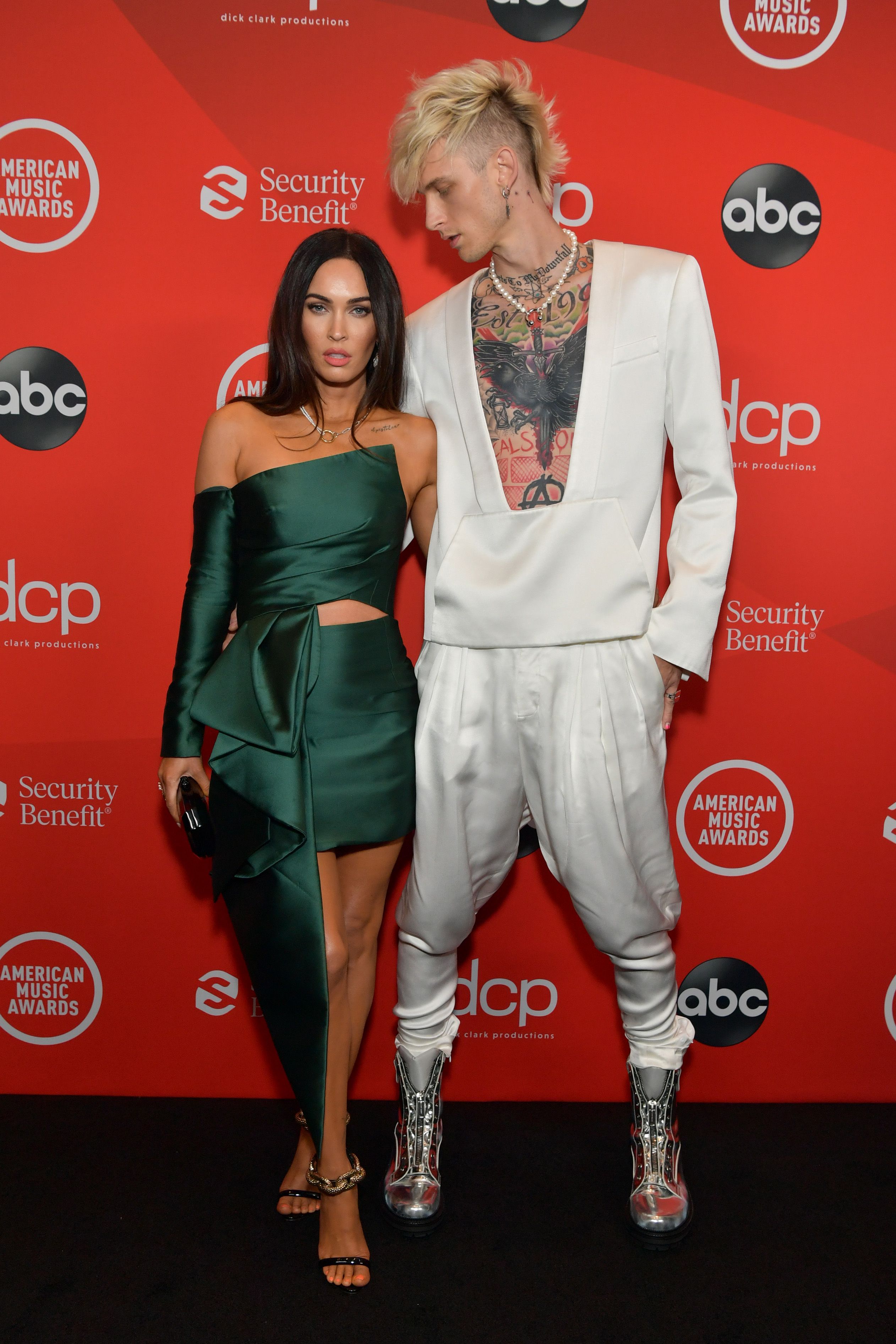 Megan Fox And Machine Gun Kelly Make Red Carpet Debut At 2020 Amas