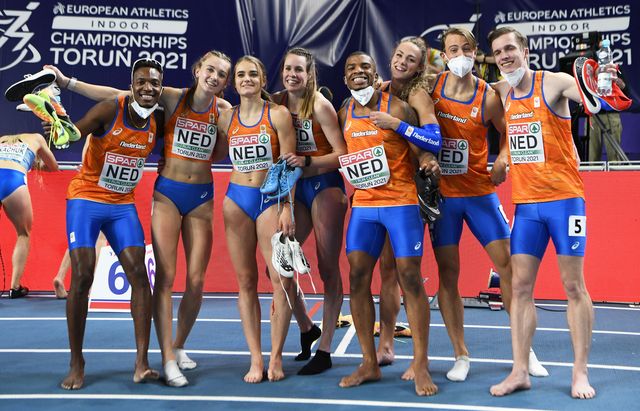 torun, poland   march 07 men and women from team netherlands pose for a photo following the 4 x 400 metres women and the 4 x 400 metres men finals during the second session on day 3 of the european athletics indoor championships at arena torun on march 07, 2021 in torun, poland sporting stadiums around poland remain under strict restrictions due to the coronavirus pandemic as government social distancing laws prohibit fans inside venues resulting in games being played behind closed doors photo by adam nurkiewiczgetty images